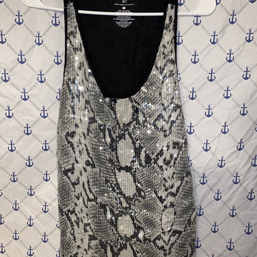 Women’s tank